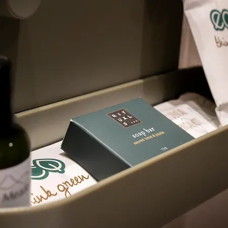 ホテル Acta The Clover