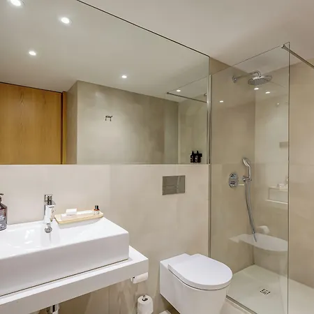 Hotel Acta The Clover Porto