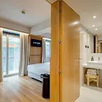 Acta The Clover Hotel