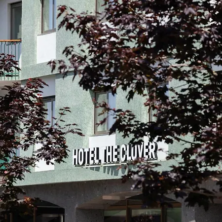Acta The Clover Hotel 4*