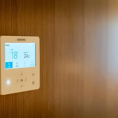 Acta The Clover Szálloda 4*