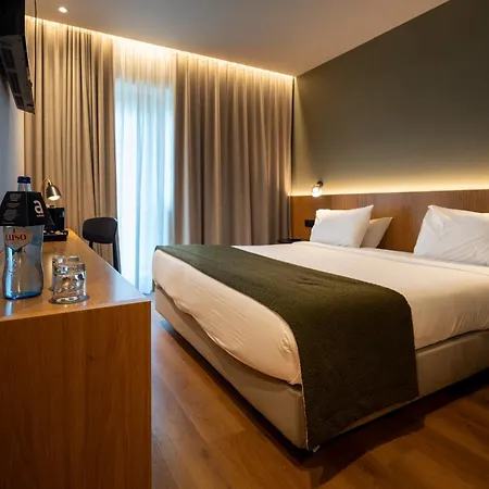 Acta The Clover Hotel