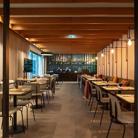 Hotel Acta The Clover Porto