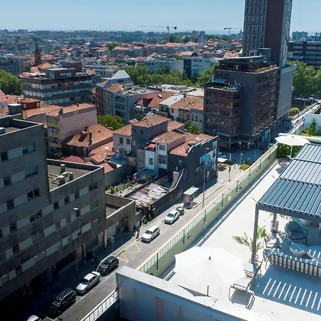 Acta The Clover Hotel 4*