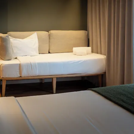 Acta The Clover 4* Porto