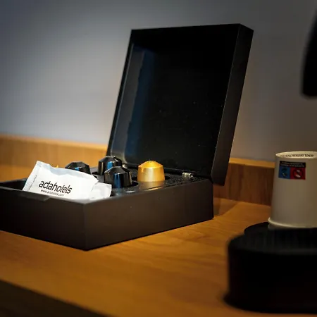 Acta The Clover Hotel 4*