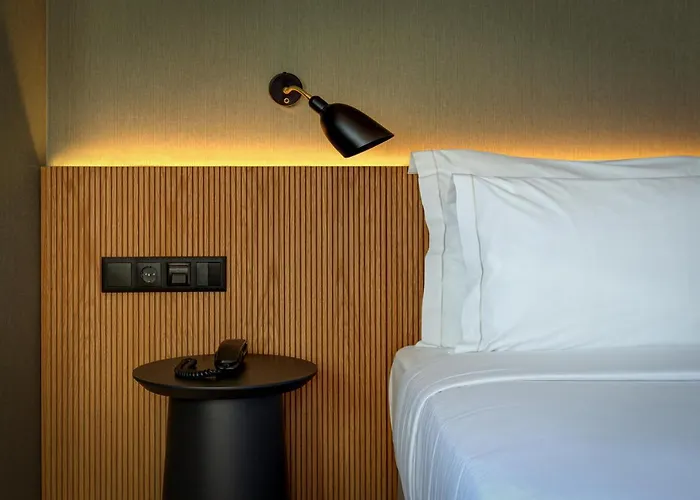 Otel Acta The Clover Porto