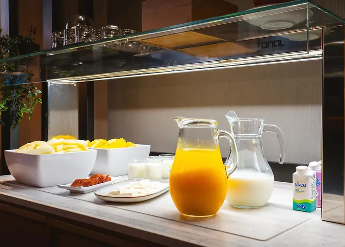 Hotell Acta The Clover