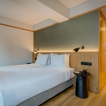 Hotel Acta The Clover