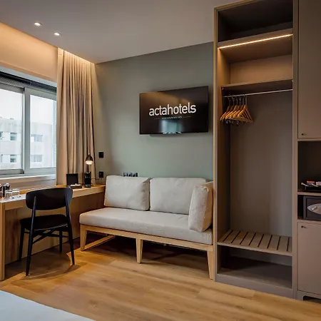 Acta The Clover 4* Oporto