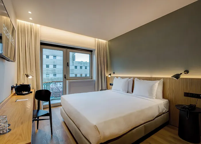 Acta The Clover Hotel Porto